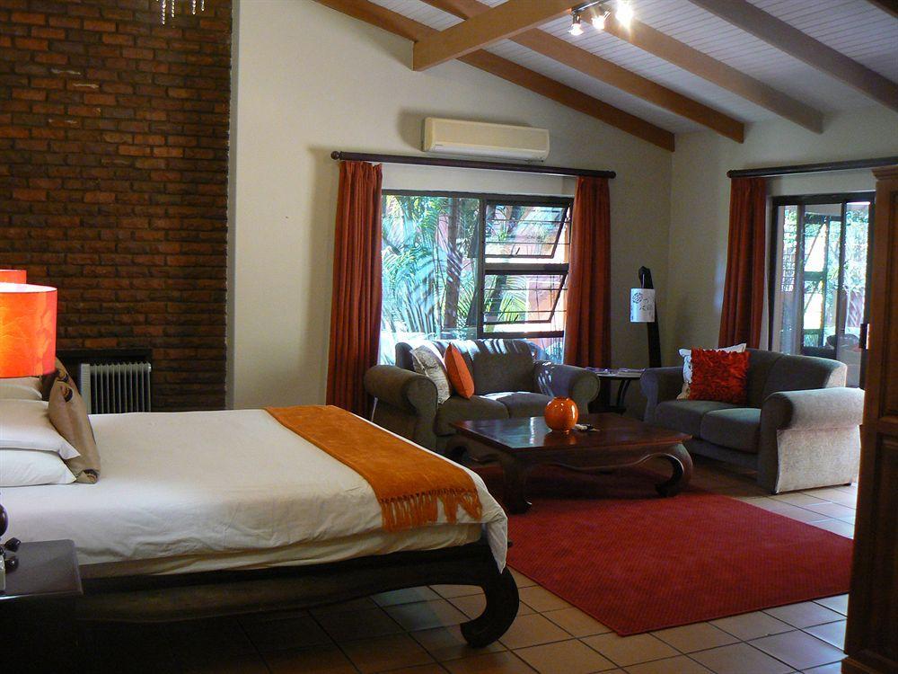 La Roca Guest House Mbombela Exterior foto