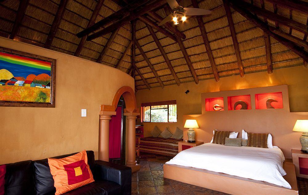 La Roca Guest House Mbombela Exterior foto